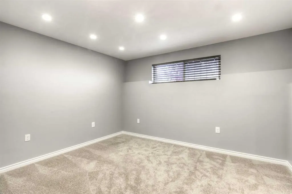 241 Morningside Gardens SW