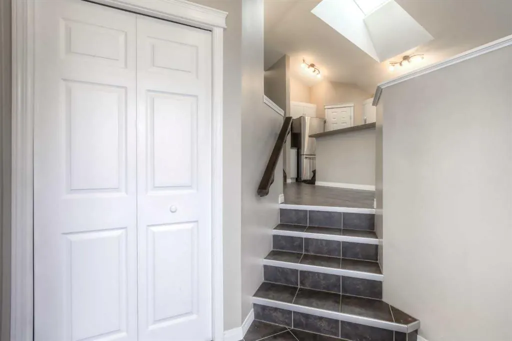 241 Morningside Gardens SW