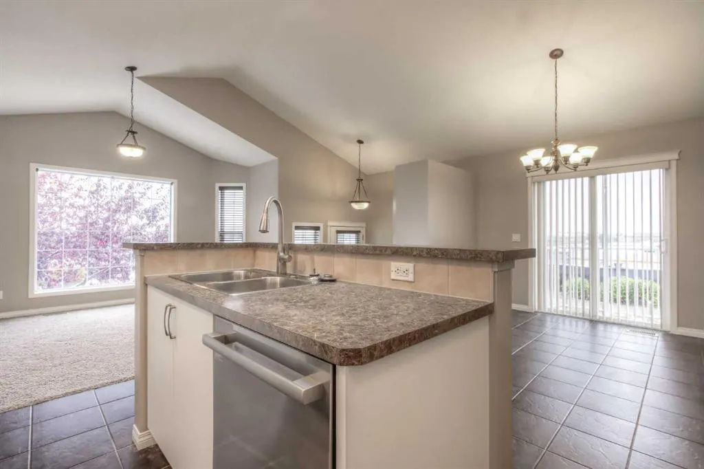 241 Morningside Gardens SW