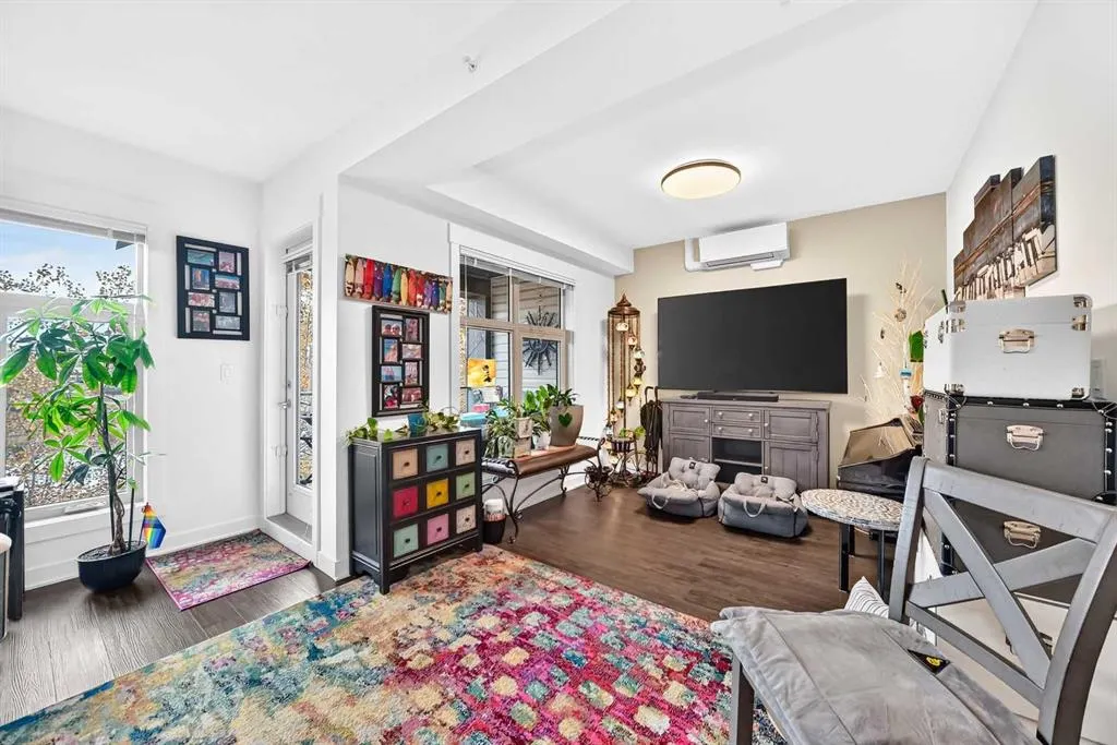 45 Aspenmont Heights SW #216