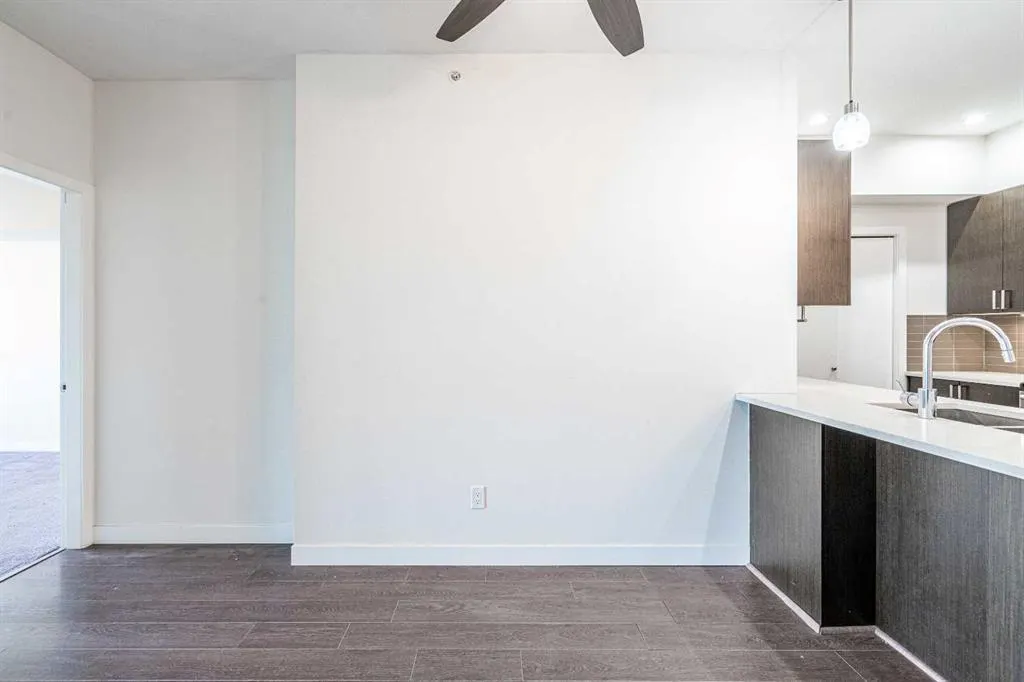 28 Auburn Bay Link SE #401