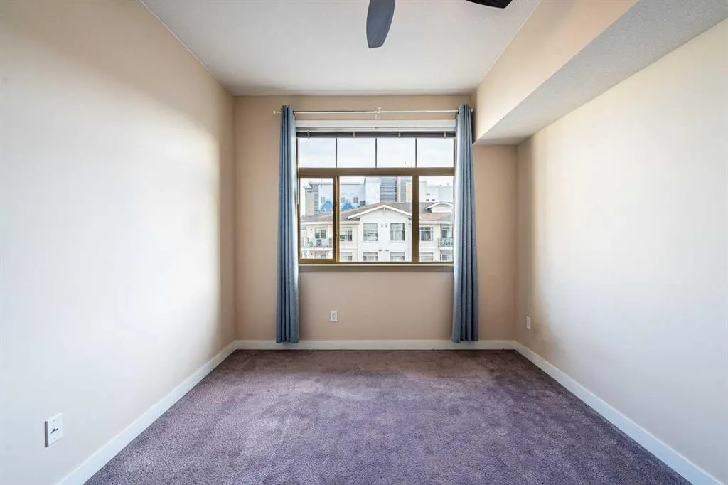 28 Auburn Bay Link SE #401