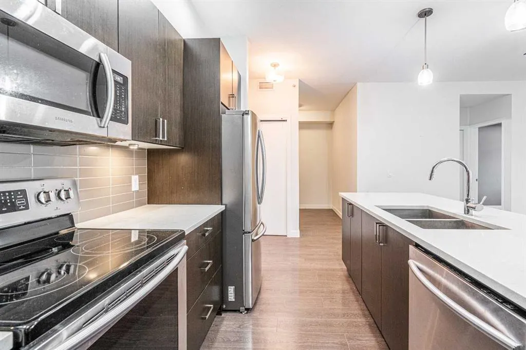 28 Auburn Bay Link SE #401