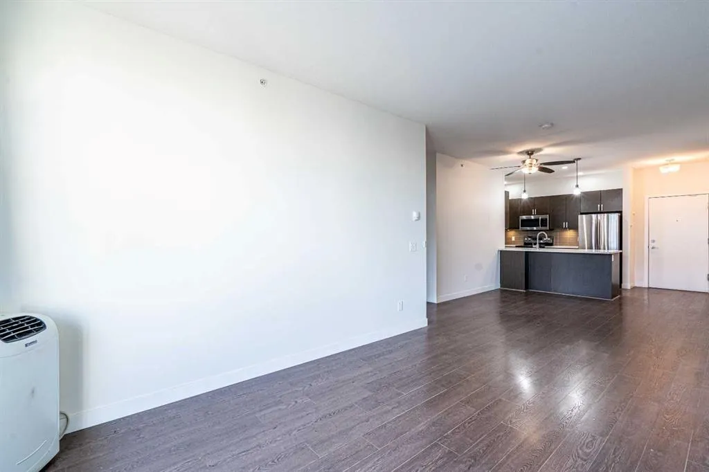 28 Auburn Bay Link SE #401