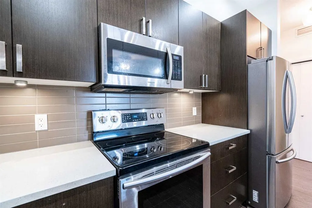 28 Auburn Bay Link SE #401
