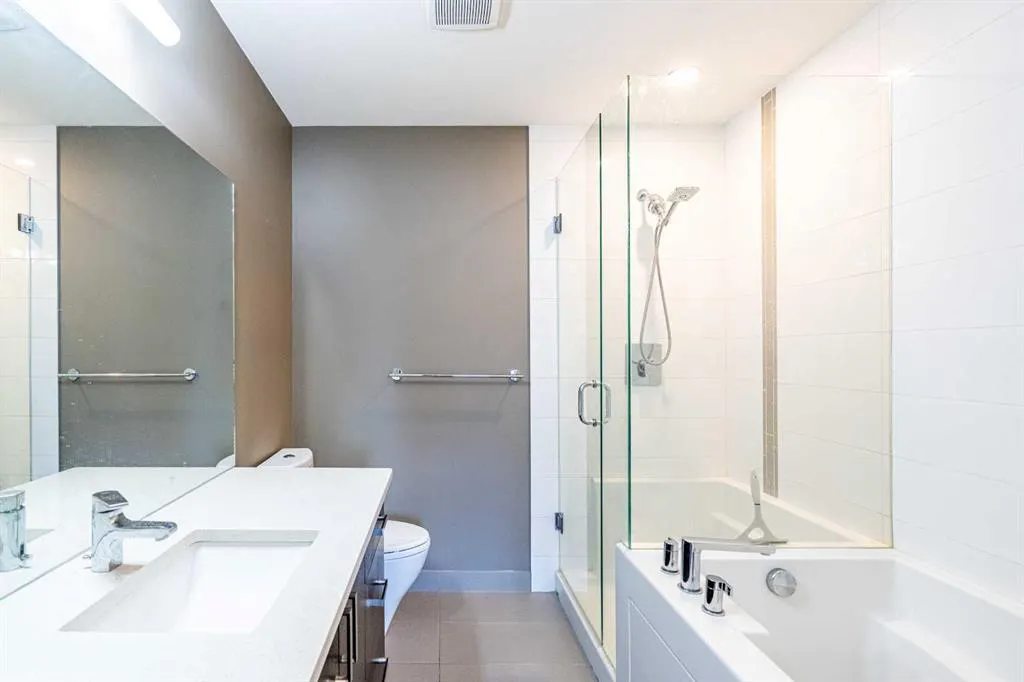 28 Auburn Bay Link SE #401