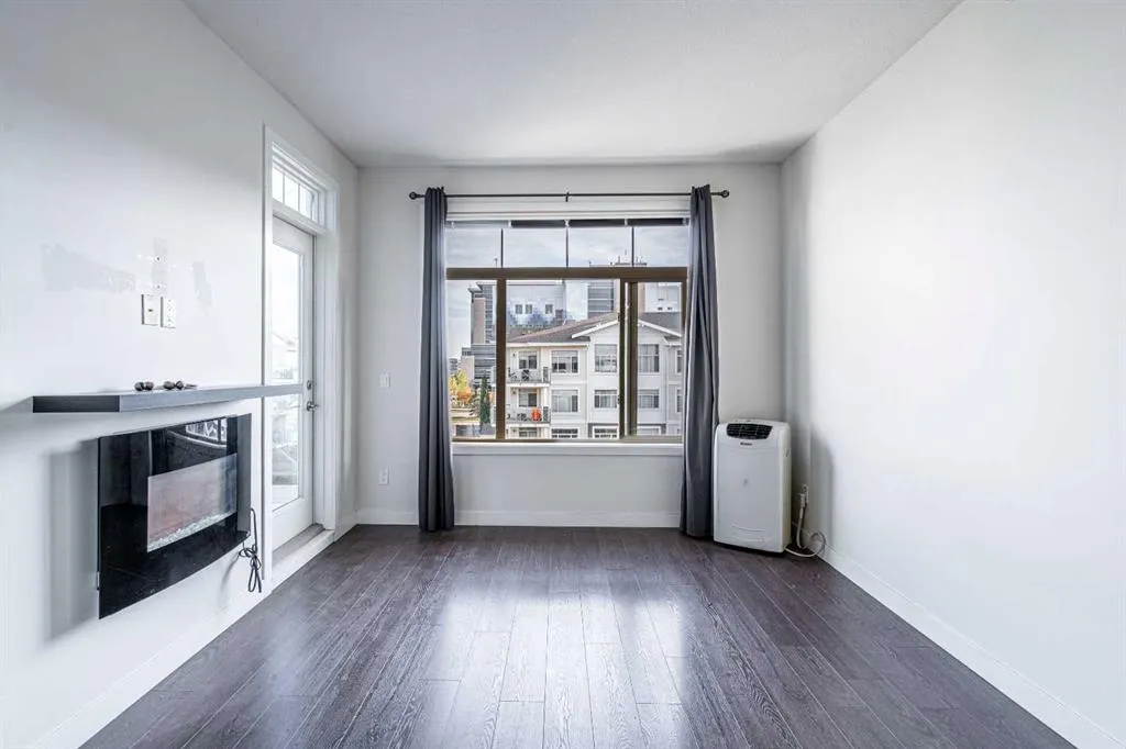 28 Auburn Bay Link SE #401