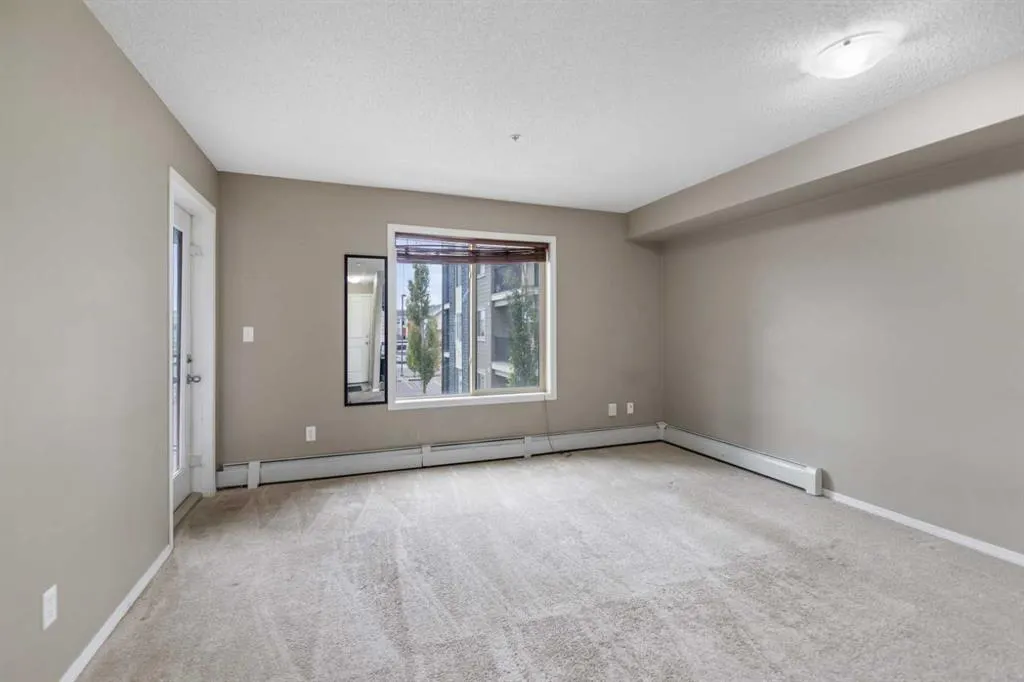 15 Saddlestone Way NE #210