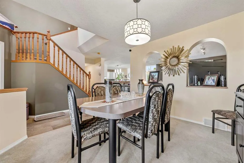 27 Fairmont Garden Road S