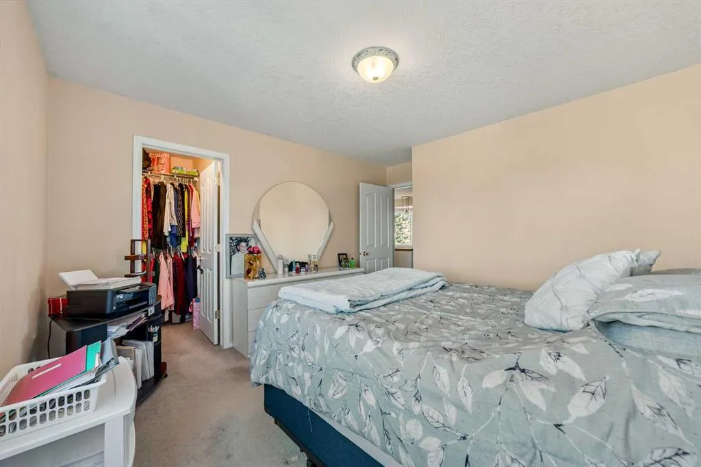 27 Fairmont Garden Road S