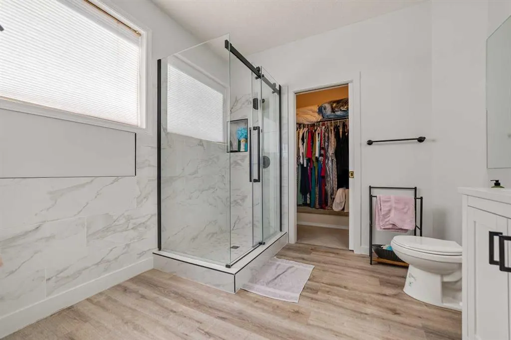 27 Fairmont Garden Road S