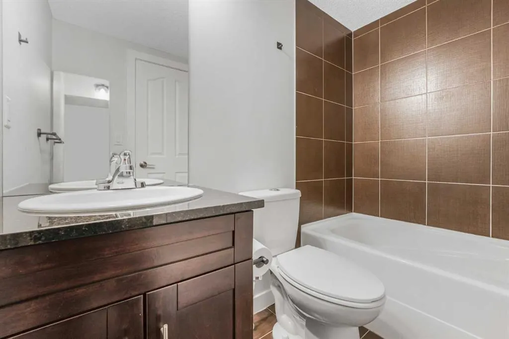 355 Taralake Way NE #427
