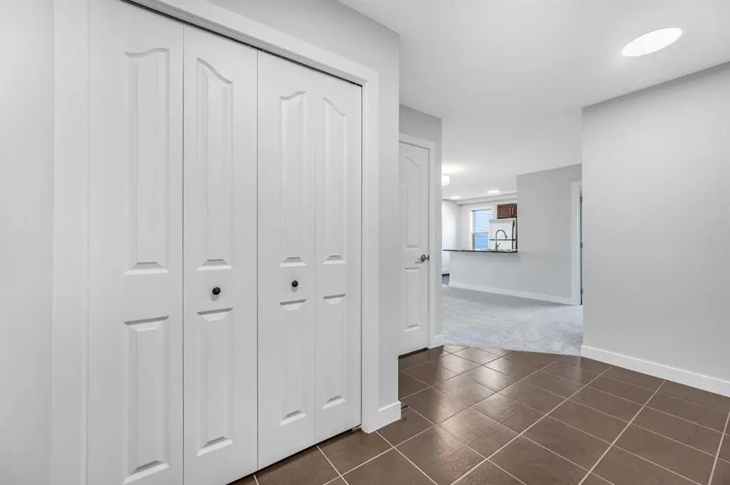 355 Taralake Way NE #427