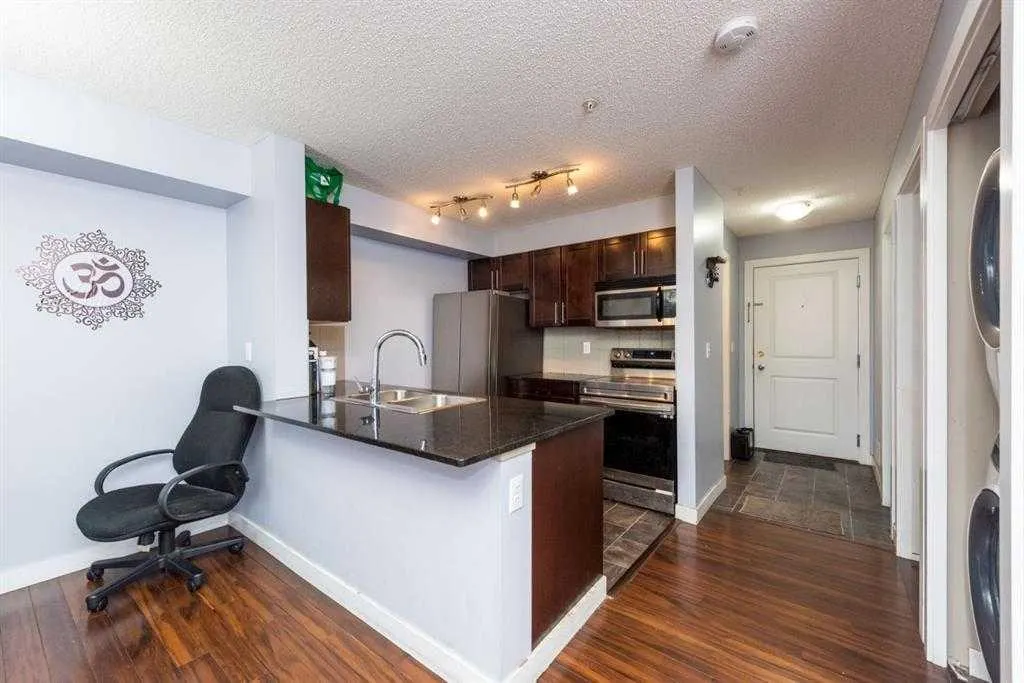 15 Saddlestone Way NE #2212
