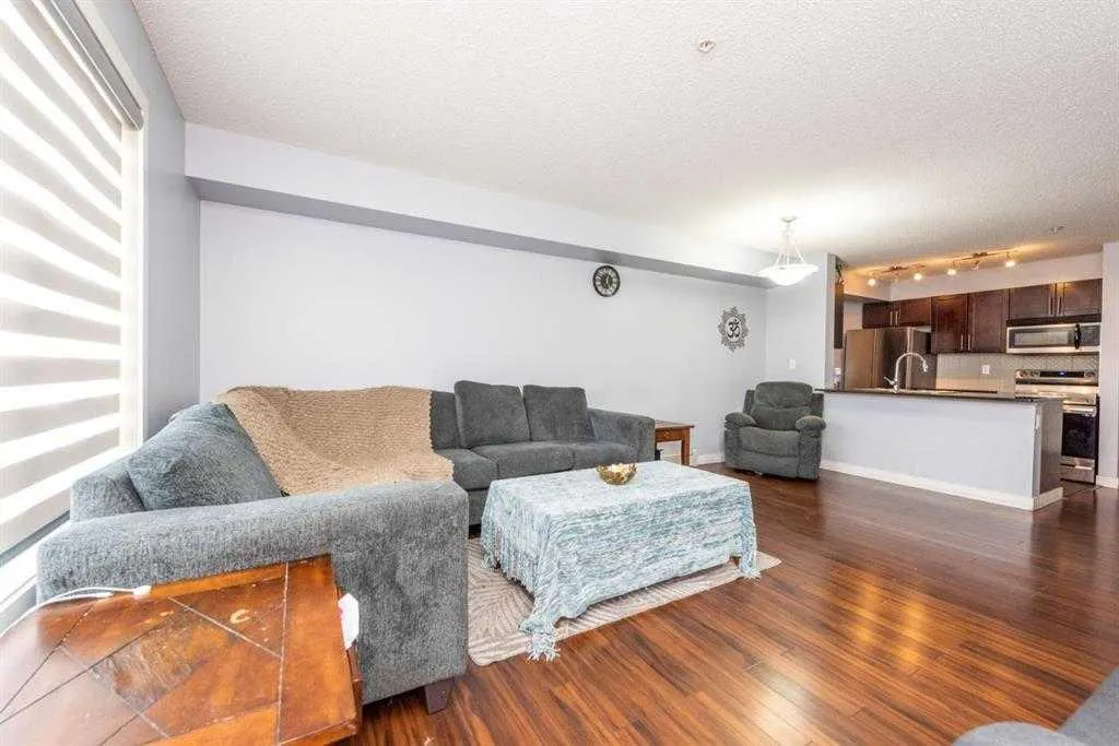 15 Saddlestone Way NE #2212