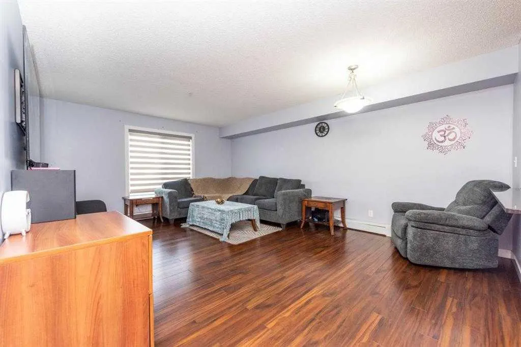 15 Saddlestone Way NE #2212