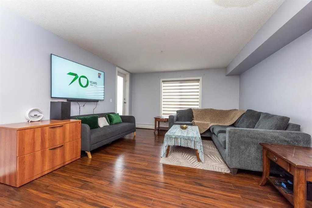 15 Saddlestone Way NE #2212
