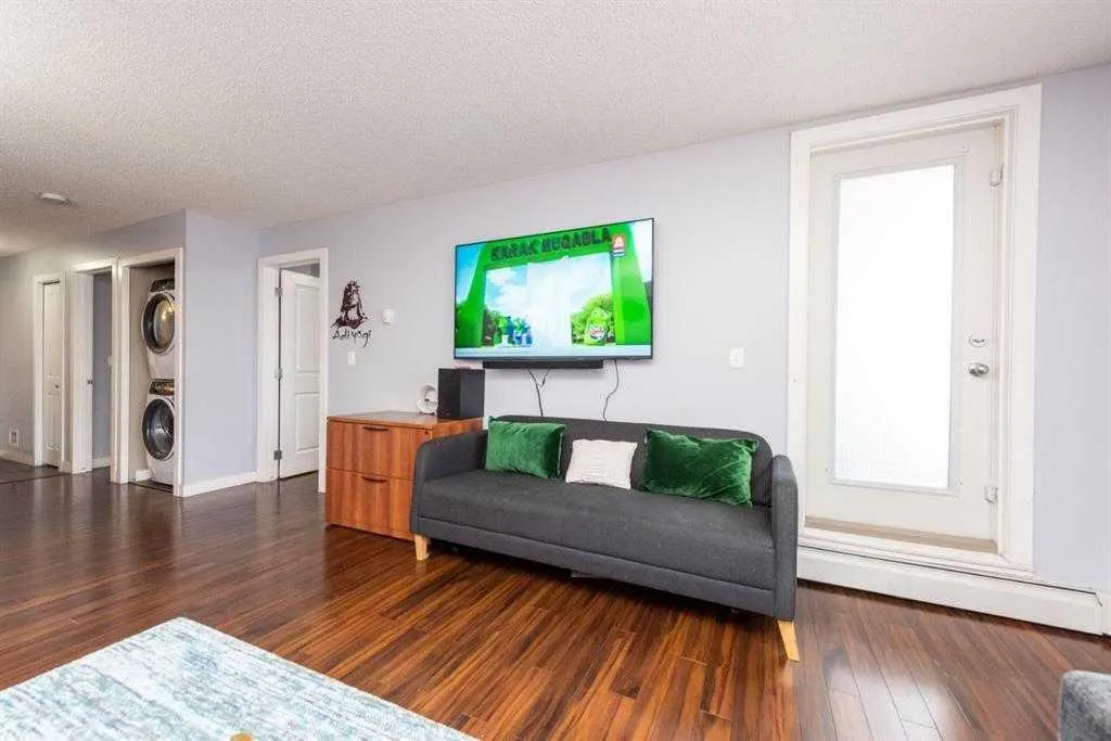 15 Saddlestone Way NE #2212