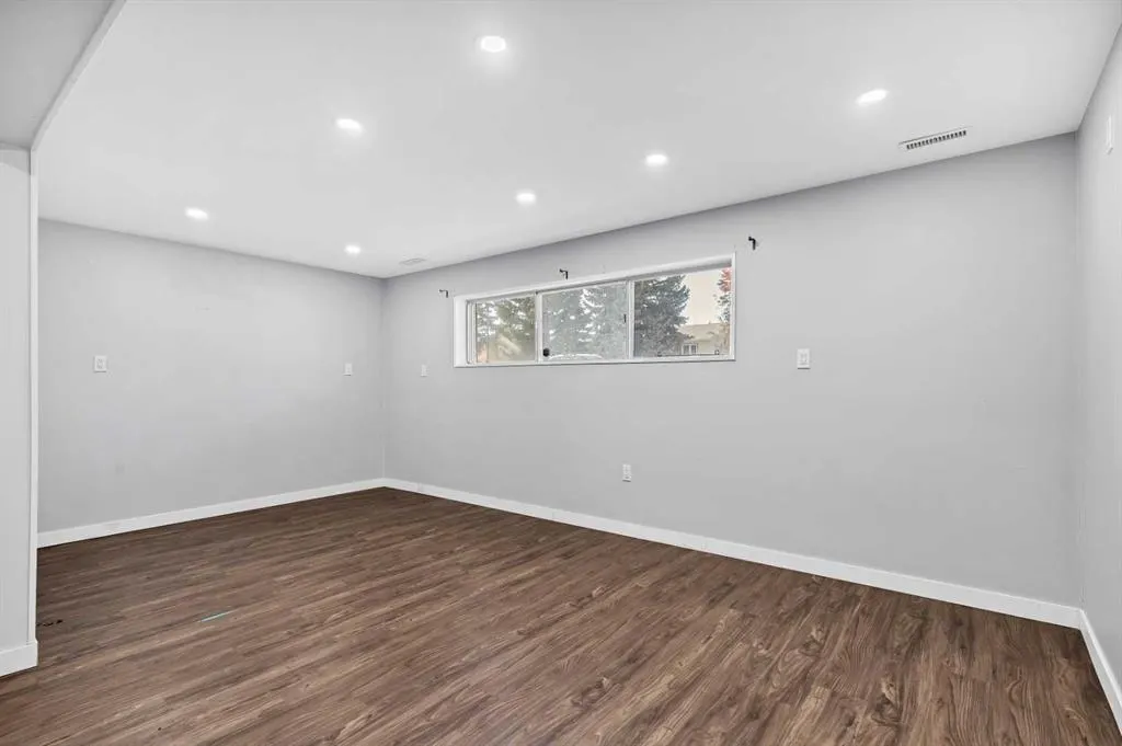 75 Wright Avenue