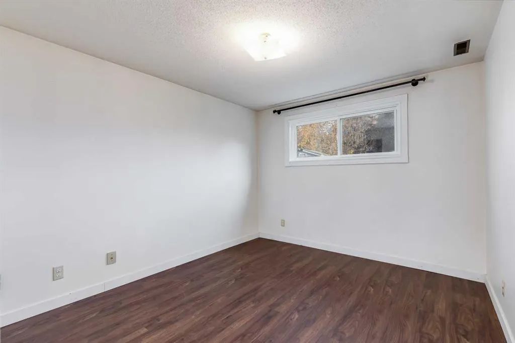75 Wright Avenue