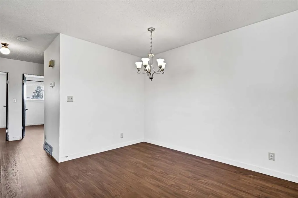 75 Wright Avenue