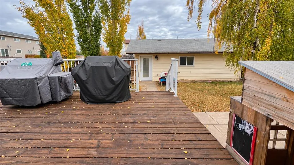 101 Shacker Crescent