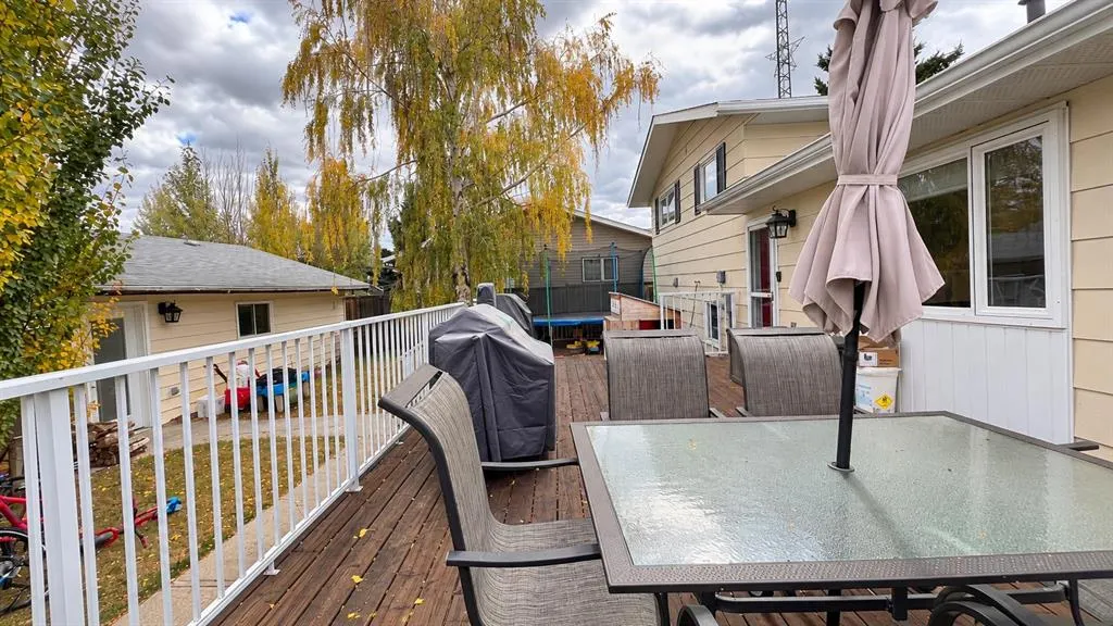 101 Shacker Crescent