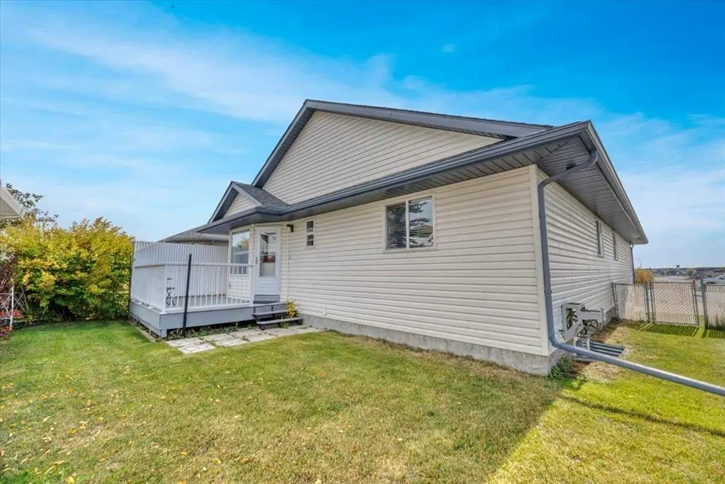 94 Parklane Drive