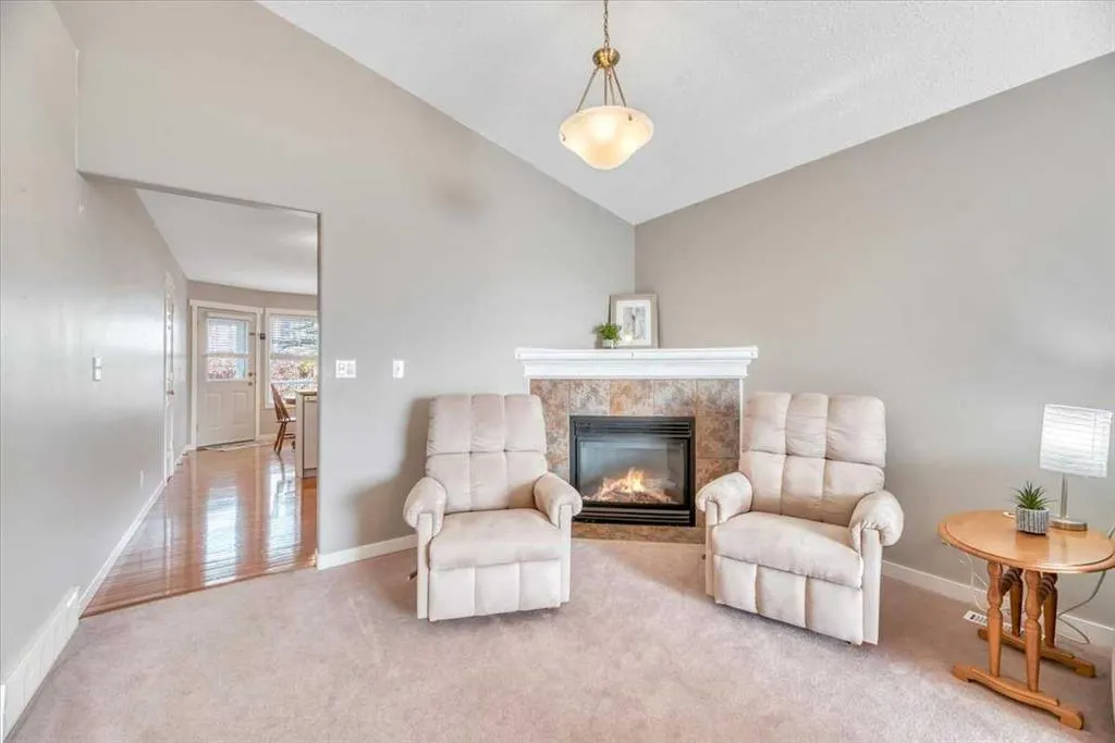 94 Parklane Drive