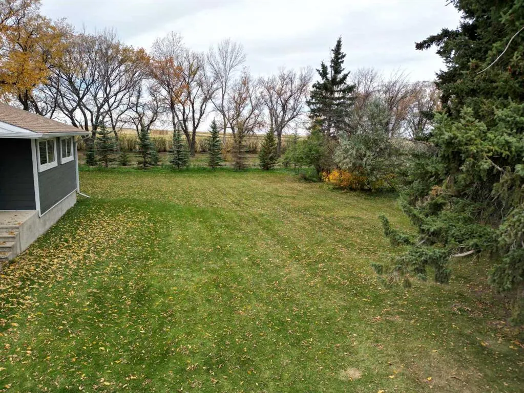 172075 Township Road 90
