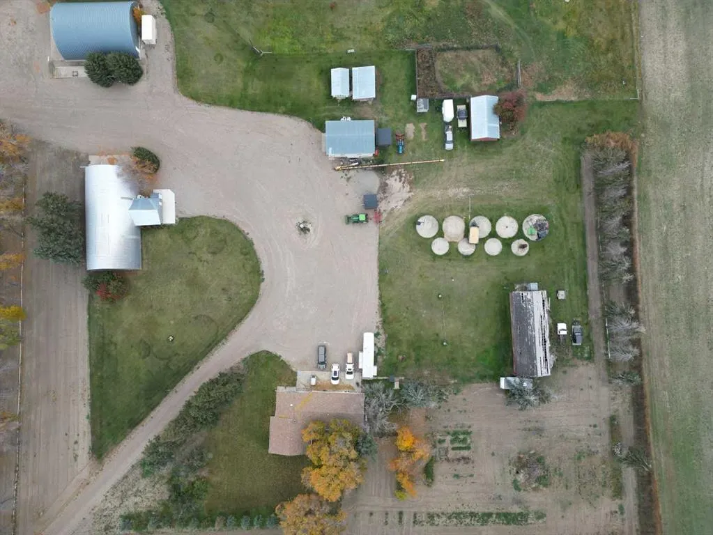 172075 Township Road 90