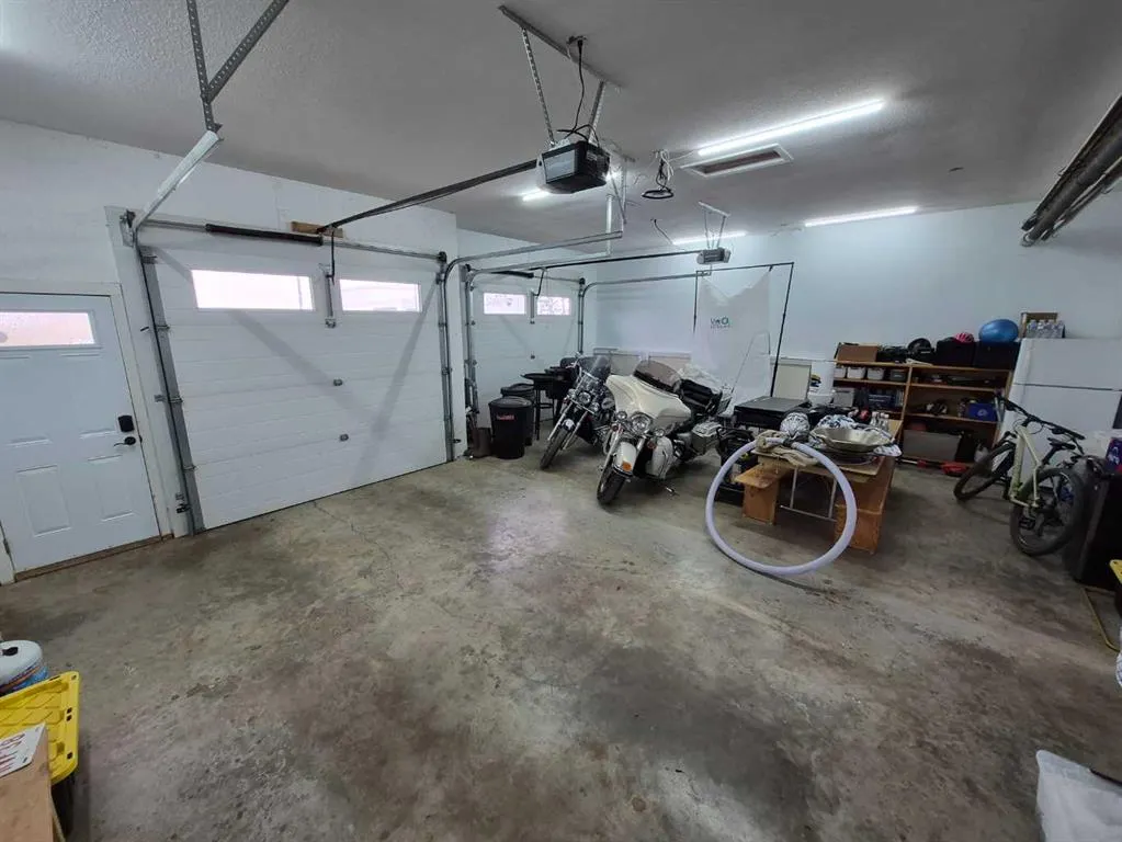 172075 Township Road 90