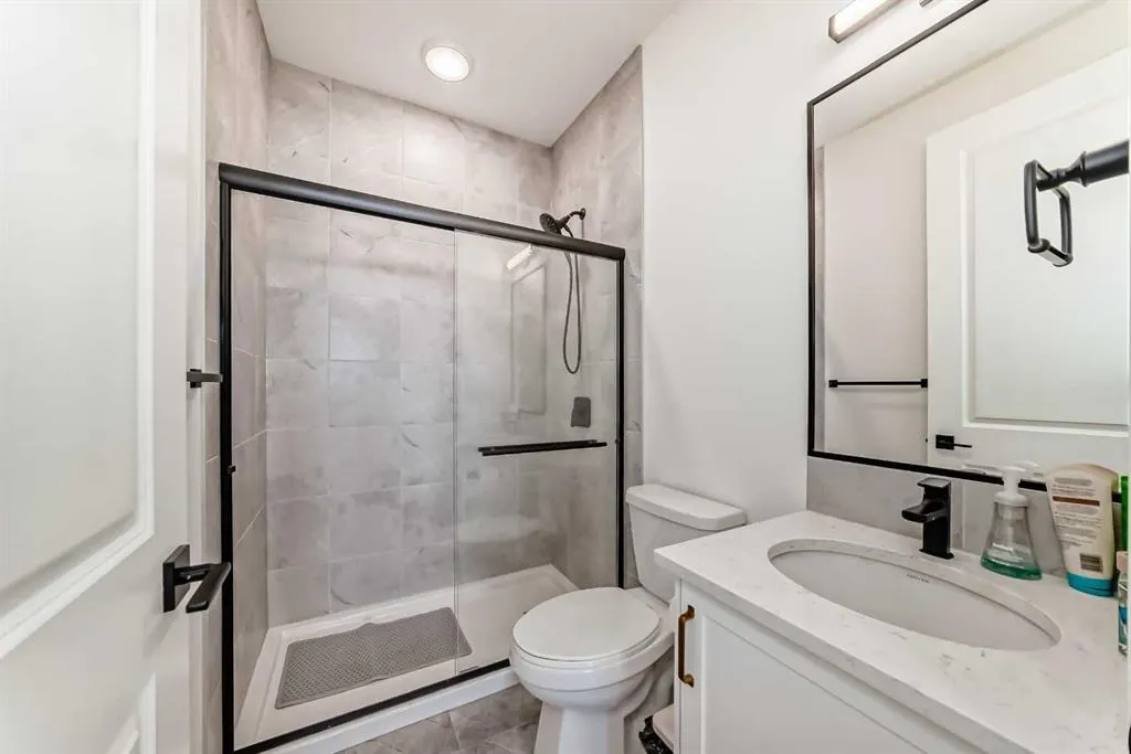 137 Verity Manor SW