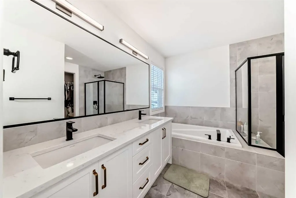 137 Verity Manor SW