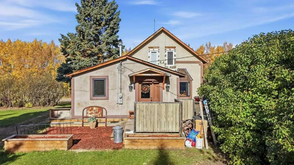 290 Railway Avenue