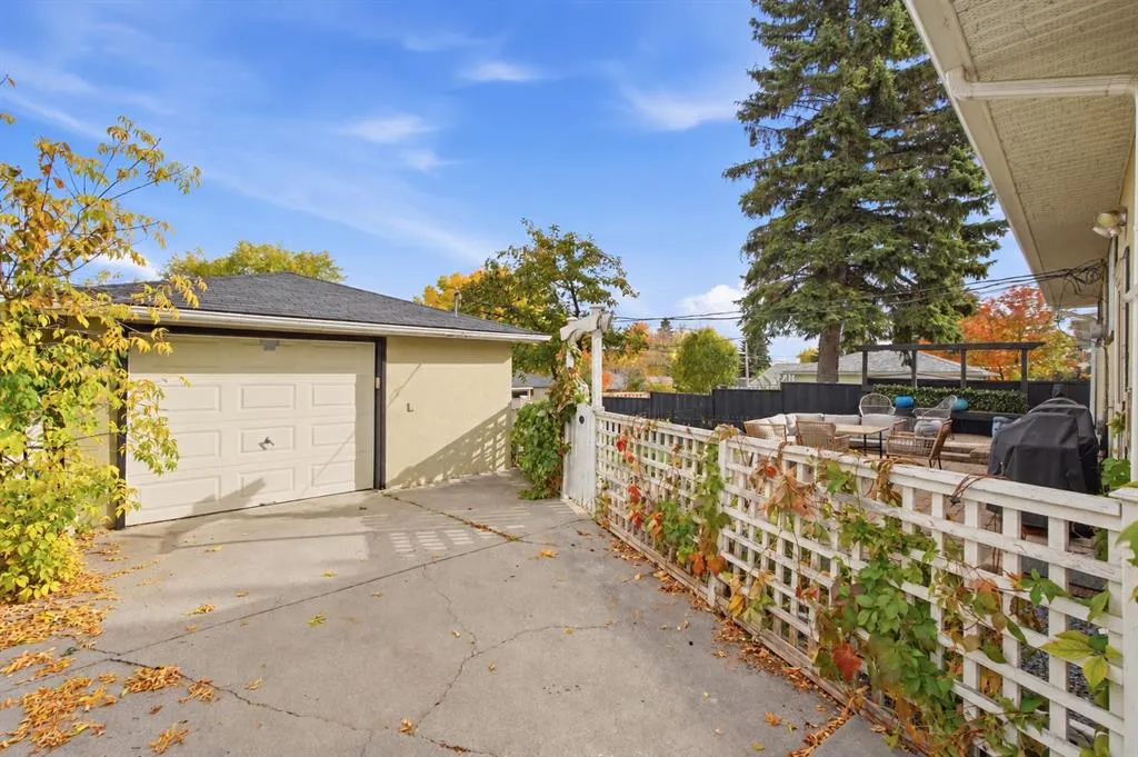 436 Arlington Drive SE