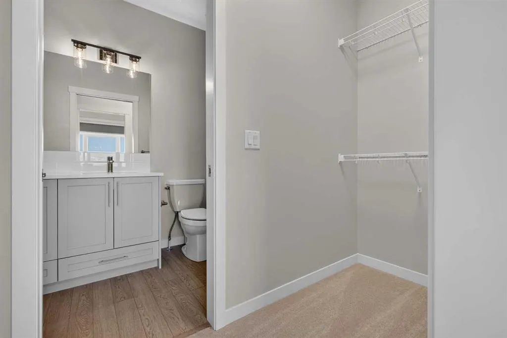 30 Creekside Villas SW #704