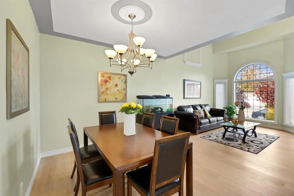 63 West Cedar Rise SW