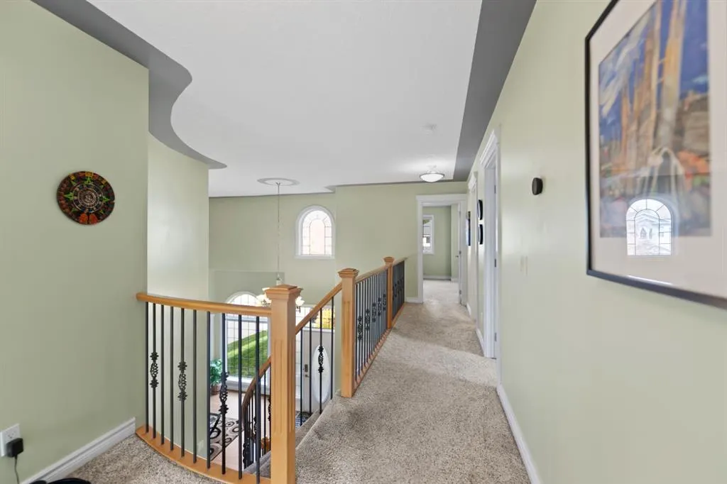 63 West Cedar Rise SW