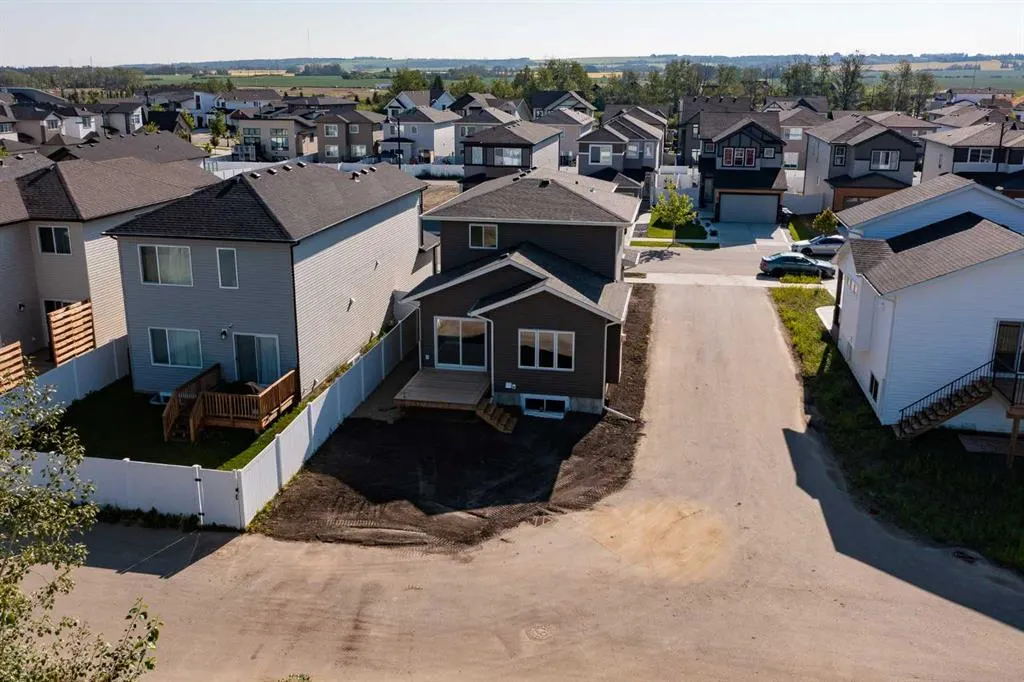 60 Emmett Crescent