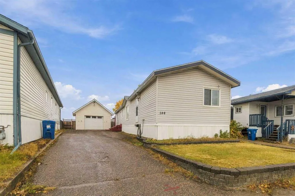 108 Gregoire Crescent