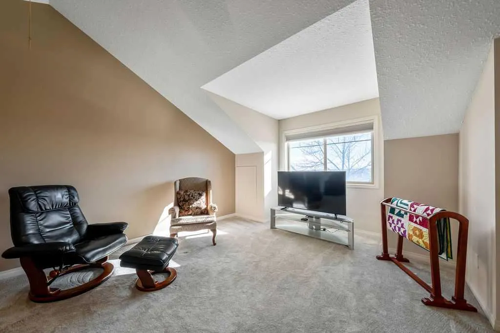31 Springbank Terrace SW