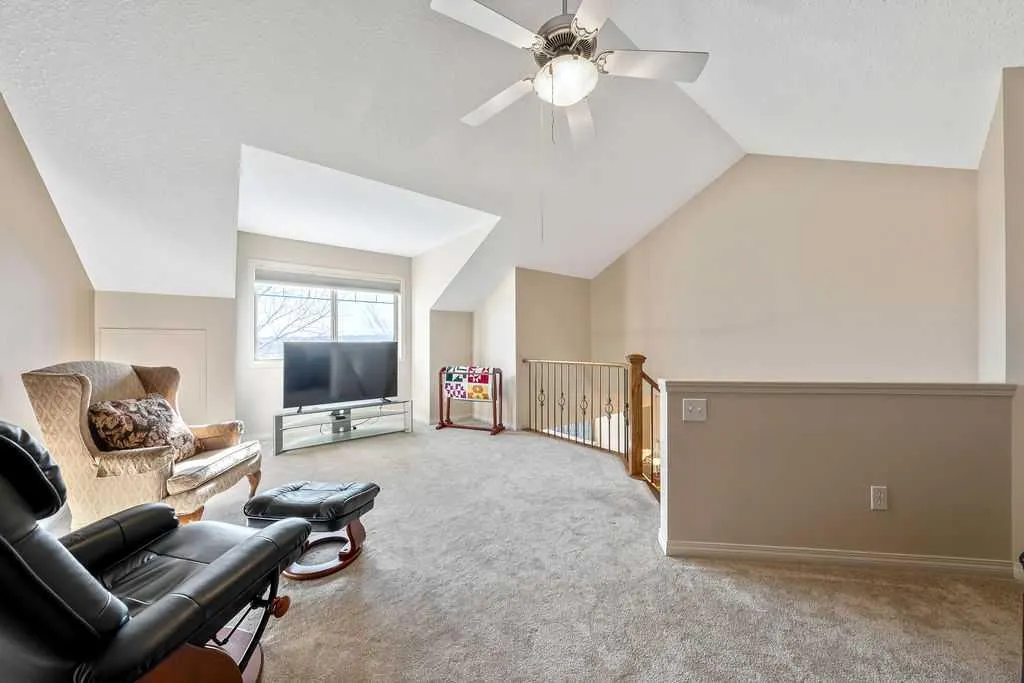31 Springbank Terrace SW