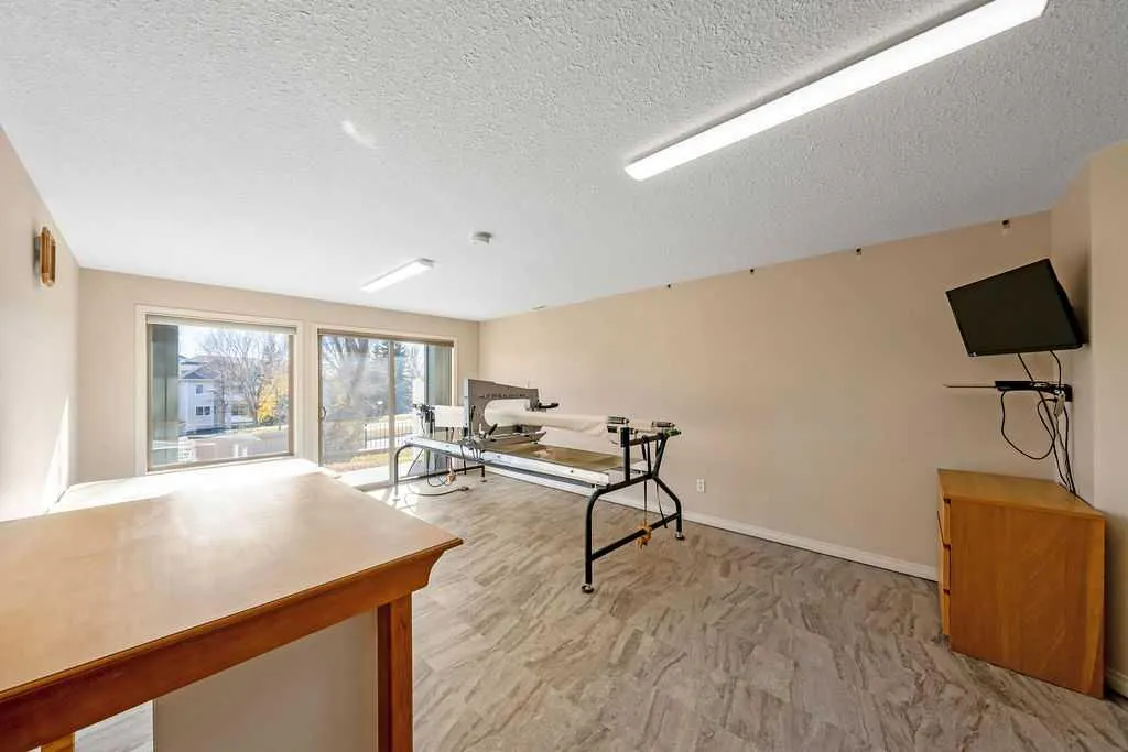 31 Springbank Terrace SW