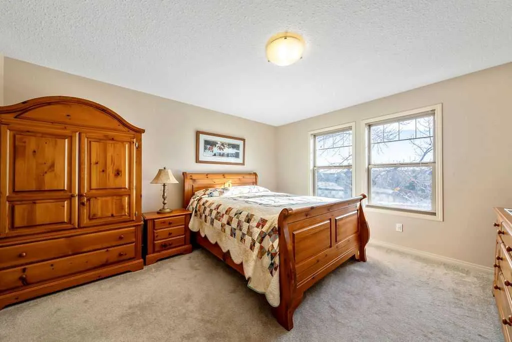 31 Springbank Terrace SW