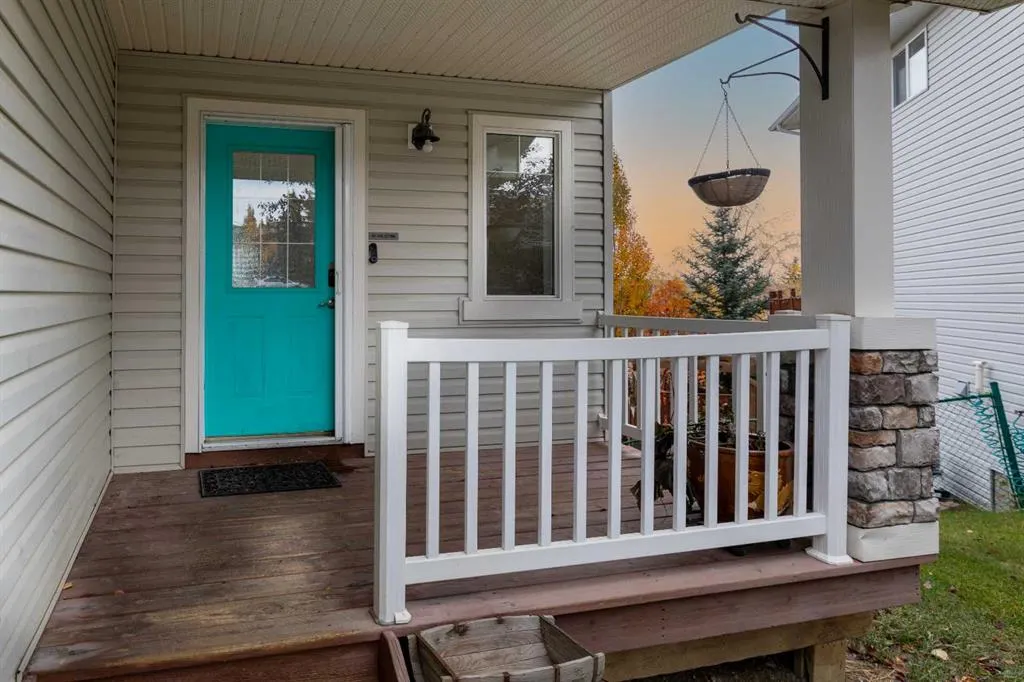 151 Bow Ridge Crescent