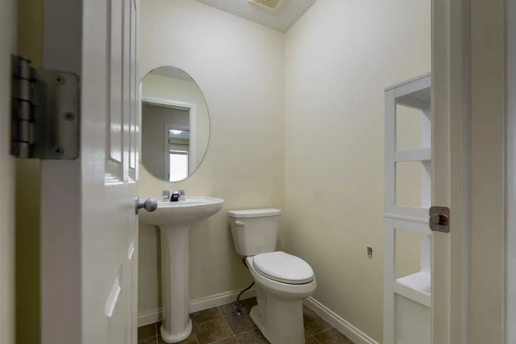 151 Bow Ridge Crescent