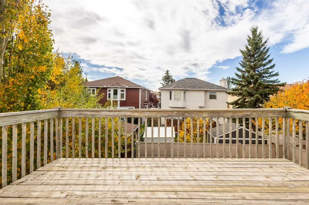119 Hawkmount Close NW