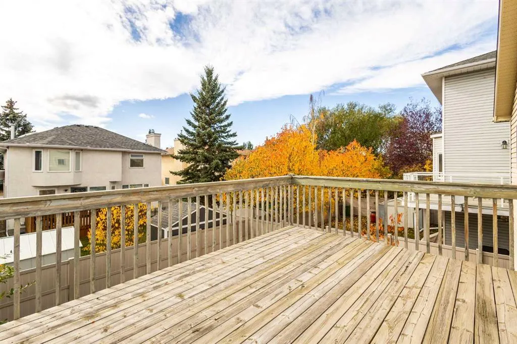 119 Hawkmount Close NW