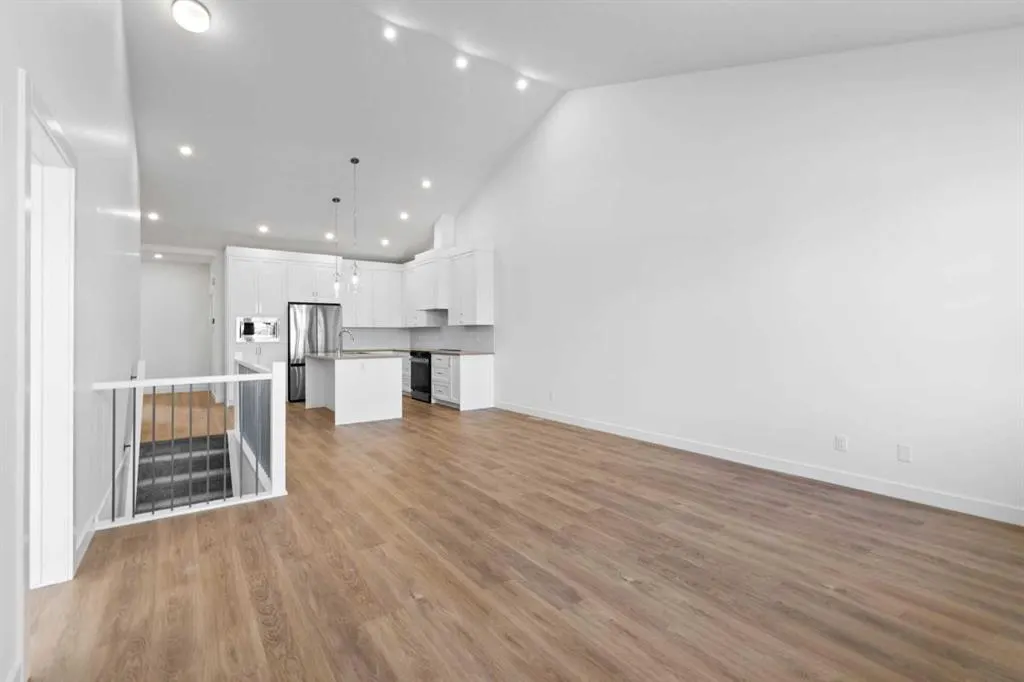 15 Coopersfield Link SW #1901